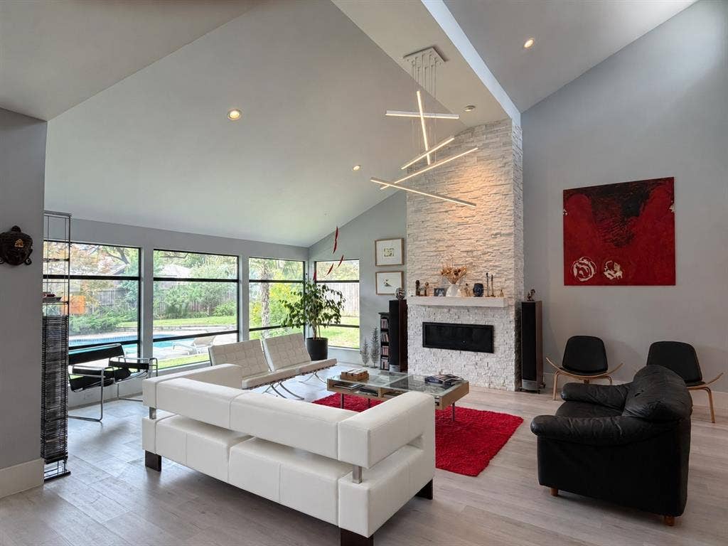 555 Arbor Brook Lane, Coppell, TX 75019 555 Arbor Brook Lane, Coppell, TX 75019