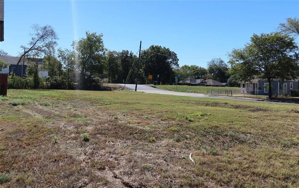 5302 Alton Avenue, Dallas, TX 75214 5302 Alton Avenue, Dallas, TX 75214