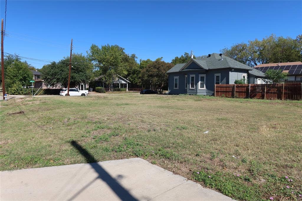 5302 Alton Avenue, Dallas, TX 75214 5302 Alton Avenue, Dallas, TX 75214