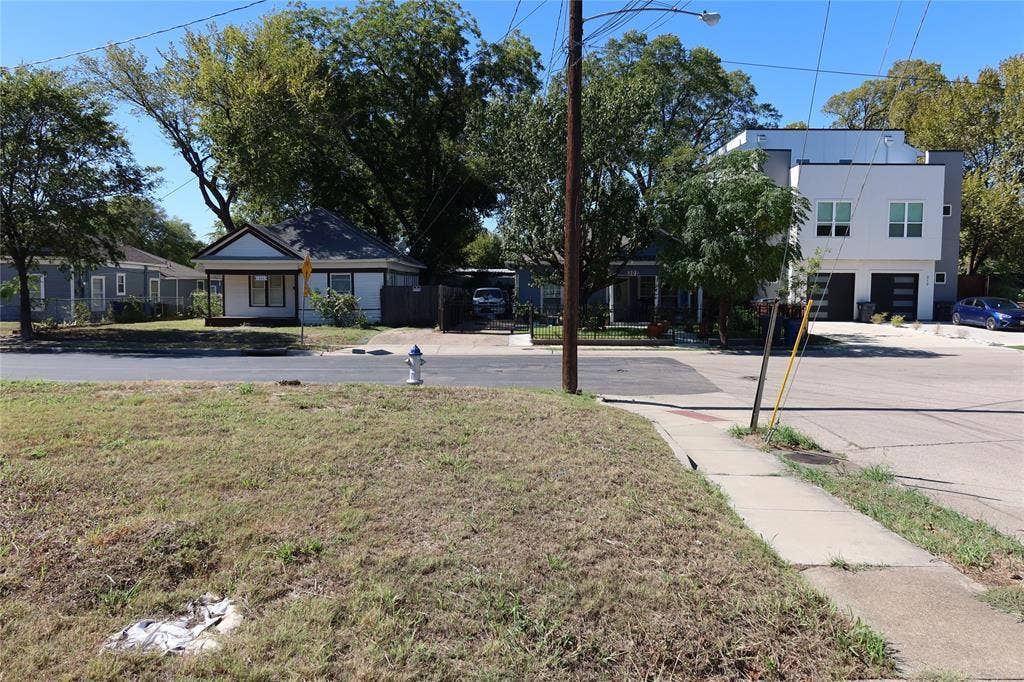 5302 Alton Avenue, Dallas, TX 75214 5302 Alton Avenue, Dallas, TX 75214