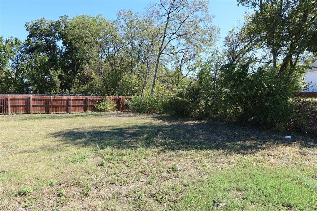 5302 Alton Avenue, Dallas, TX 75214 5302 Alton Avenue, Dallas, TX 75214