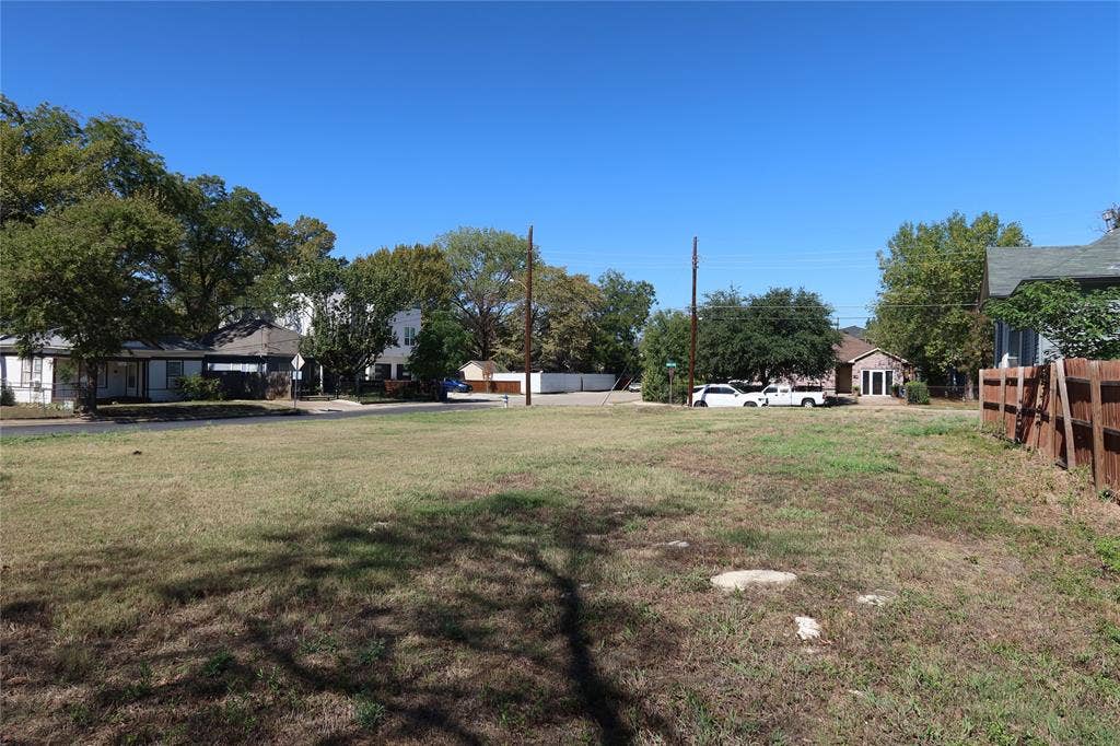 5302 Alton Avenue, Dallas, TX 75214 5302 Alton Avenue, Dallas, TX 75214