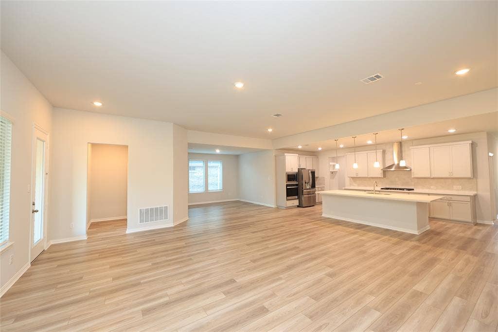 2305 Valencia Drive, Little Elm, TX 75068