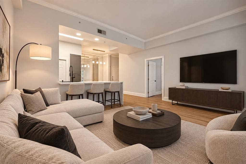3225 Turtle Creek Boulevard, #334, Dallas, TX 75219 3225 Turtle Creek Boulevard, #334, Dallas, TX 75219