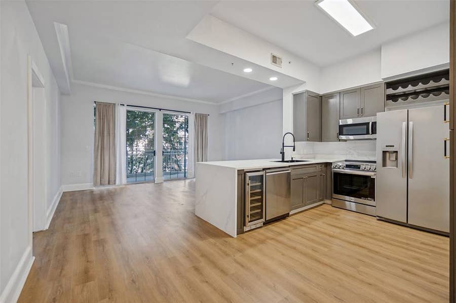 Property photo for 3225 Turtle Creek Boulevard, #334, Dallas, TX