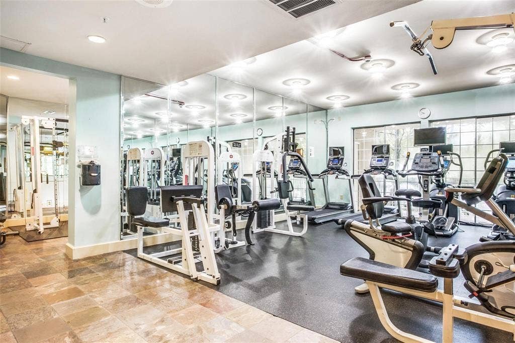 3225 Turtle Creek Boulevard, #334, Dallas, TX 75219 3225 Turtle Creek Boulevard, #334, Dallas, TX 75219