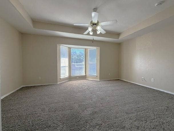 2218 W Thoroughbred Drive, Lancaster, TX 75146 2218 W Thoroughbred Drive, Lancaster, TX 75146