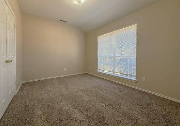 2218 W Thoroughbred Drive, Lancaster, TX 75146 2218 W Thoroughbred Drive, Lancaster, TX 75146
