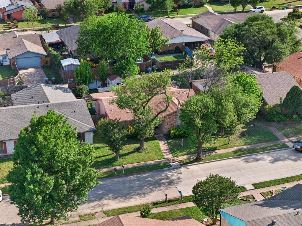 2950 San Diego Drive, Dallas, TX 75228 2950 San Diego Drive, Dallas, TX 75228