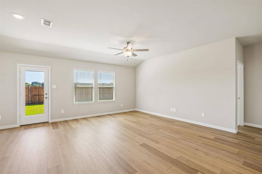 2816 Nicole Drive, Denton, TX 76208 Photo is not of the actual home, but is an inspirational photo of builder’s model home and may depict options, furnishings, and/or decorator features that are not included.