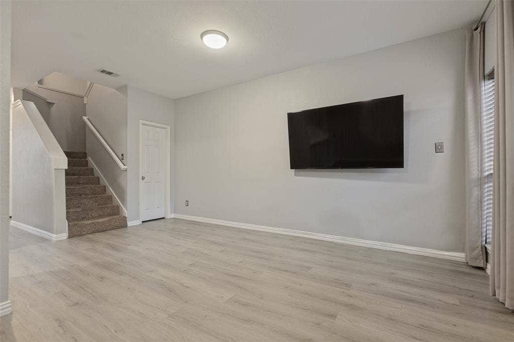 3815 Brandon Park Drive, Garland, TX 75044 3815 Brandon Park Drive, Garland, TX 75044