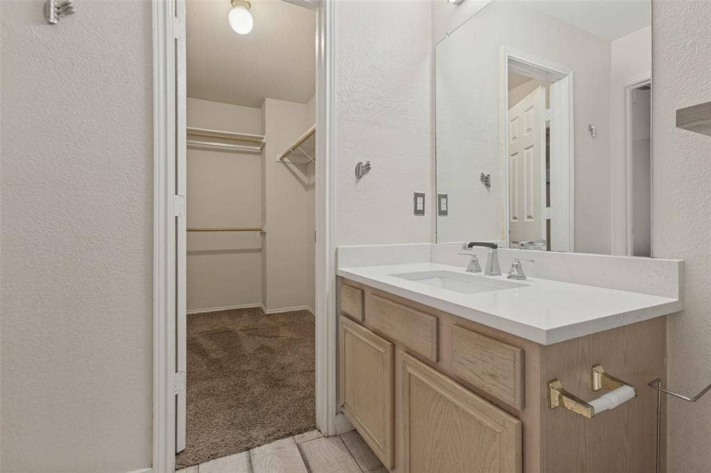 3815 Brandon Park Drive, Garland, TX 75044 3815 Brandon Park Drive, Garland, TX 75044