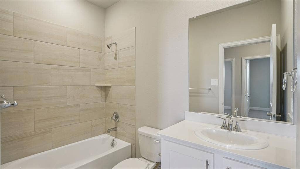1301 Winters Way, Princeton, TX 75071 Photo is not of the actual home, but is an inspirational photo of builder’s model home and may depict options, furnishings, and/or decorator features that are not included.
