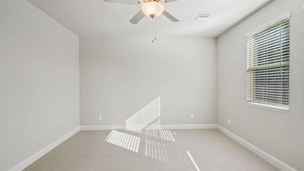 1301 Winters Way, Princeton, TX 75071 Photo is not of the actual home, but is an inspirational photo of builder’s model home and may depict options, furnishings, and/or decorator features that are not included.
