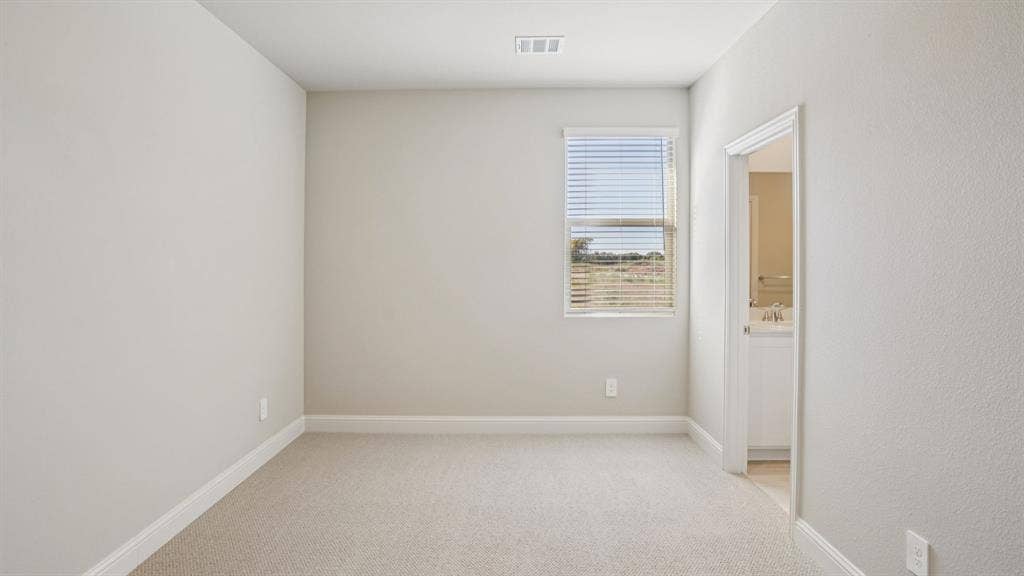 1301 Winters Way, Princeton, TX 75071 Photo is not of the actual home, but is an inspirational photo of builder’s model home and may depict options, furnishings, and/or decorator features that are not included.