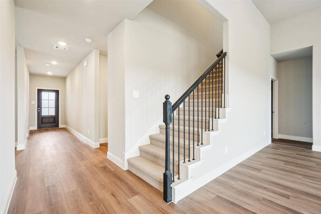1211 Winters Way, Princeton, TX 75071 Photo is not of the actual home, but is an inspirational photo of builder’s model home and may depict options, furnishings, and/or decorator features that are not included.