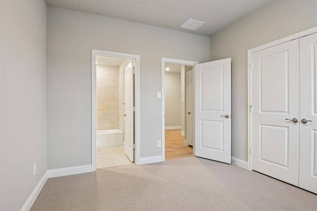 1202 Morrell Drive, Princeton, TX 75071 Photo is not of the actual home, but is an inspirational photo of builder’s model home and may depict options, furnishings, and/or decorator features that are not included.