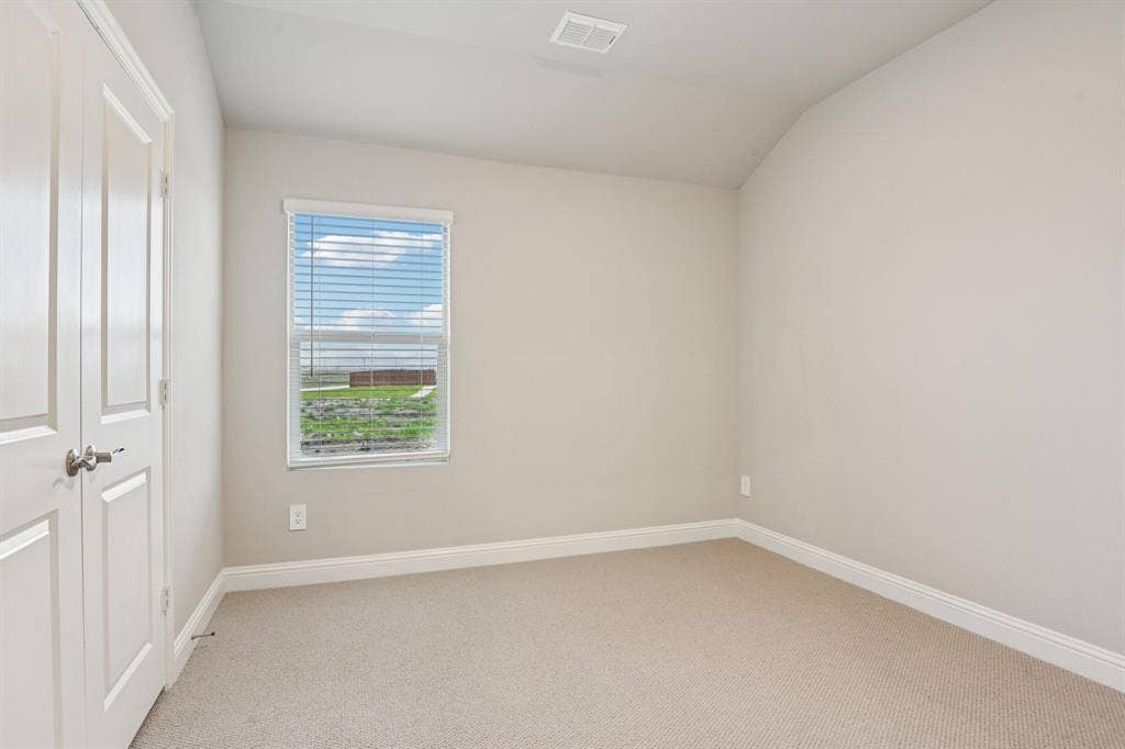 1202 Morrell Drive, Princeton, TX 75071 Photo is not of the actual home, but is an inspirational photo of builder’s model home and may depict options, furnishings, and/or decorator features that are not included.