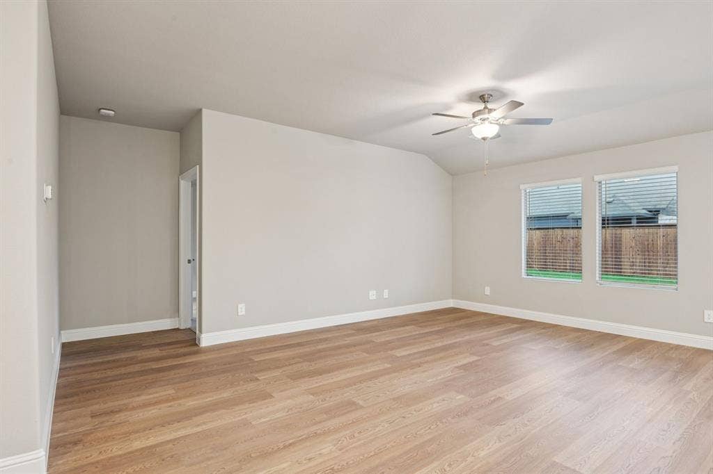 1202 Morrell Drive, Princeton, TX 75071 Photo is not of the actual home, but is an inspirational photo of builder’s model home and may depict options, furnishings, and/or decorator features that are not included.