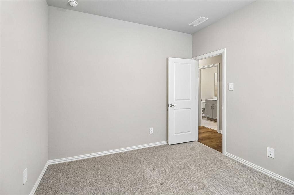 Photo is not of the actual home, but is an inspirational photo of builder’s model home and may depict options, furnishings, and/or decorator features that are not included.