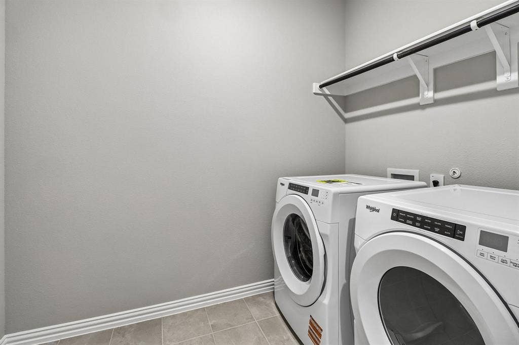 Photo is not of the actual home, but is an inspirational photo of builder’s model home and may depict options, furnishings, and/or decorator features that are not included.