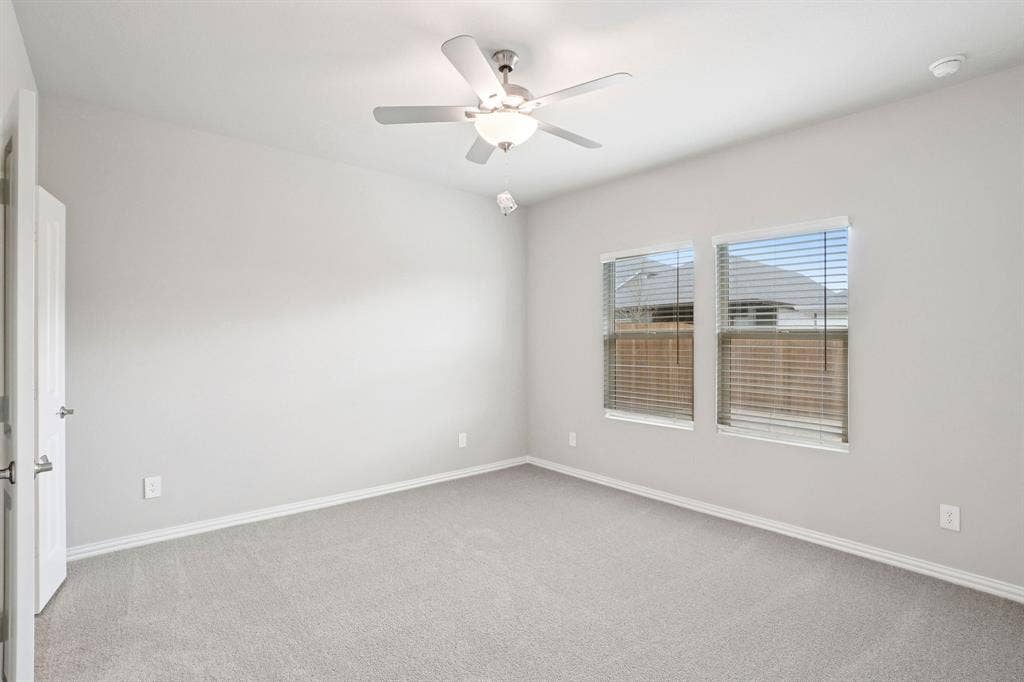 205 Decoursey Drive, Princeton, TX 75071 Photo is not of the actual home, but is an inspirational photo of builder’s model home and may depict options, furnishings, and/or decorator features that are not included.