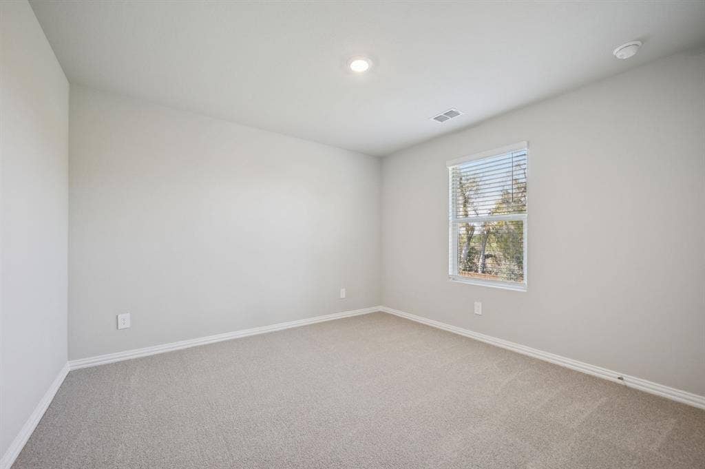 201 Decoursey Drive, Princeton, TX 75071 Photo is not of the actual home, but is an inspirational photo of builder’s model home and may depict options, furnishings, and/or decorator features that are not included.