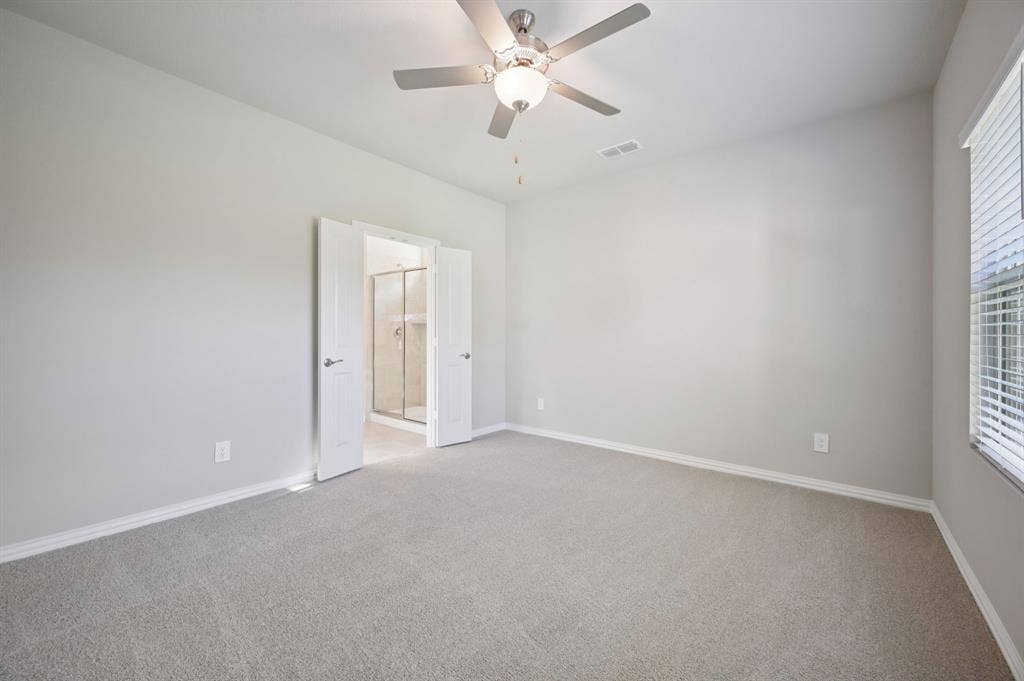 201 Decoursey Drive, Princeton, TX 75071 Photo is not of the actual home, but is an inspirational photo of builder’s model home and may depict options, furnishings, and/or decorator features that are not included.