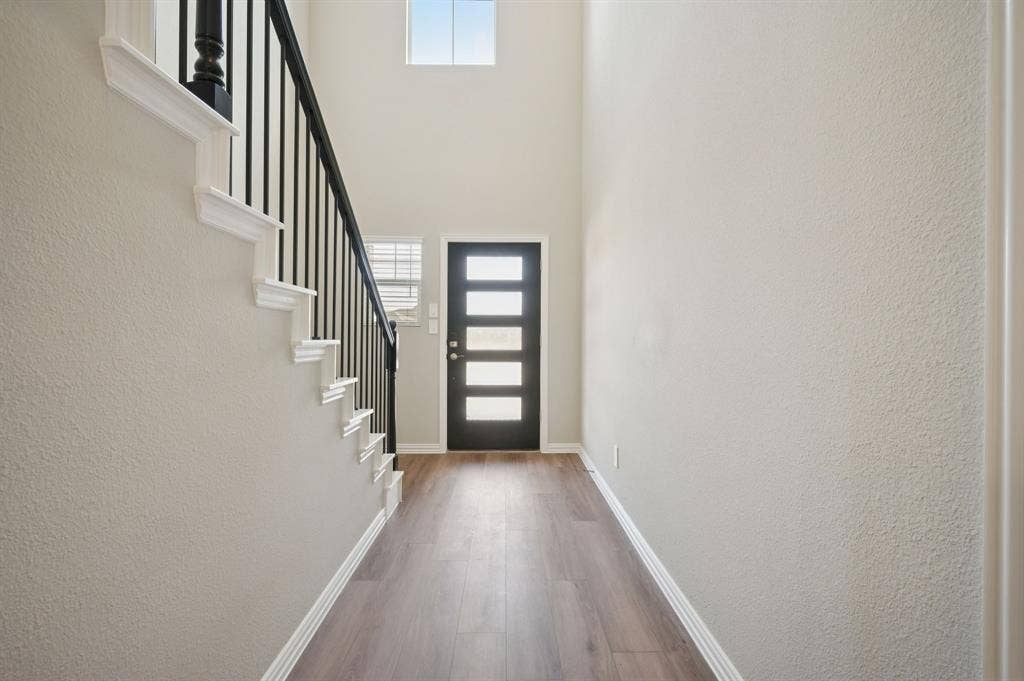 201 Decoursey Drive, Princeton, TX 75071 Photo is not of the actual home, but is an inspirational photo of builder’s model home and may depict options, furnishings, and/or decorator features that are not included.