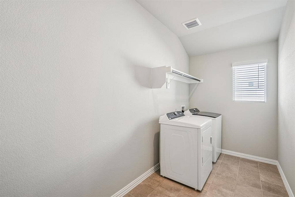1759 Onion Creek Place, Crandall, TX 75114 Photo is not of the actual home, but is an inspirational photo of builder’s model home and may depict options, furnishings, and/or decorator features that are not included.