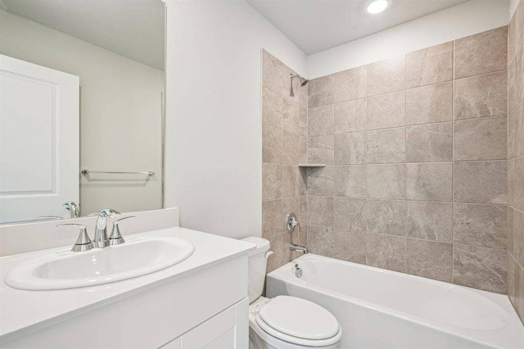 1759 Onion Creek Place, Crandall, TX 75114 Photo is not of the actual home, but is an inspirational photo of builder’s model home and may depict options, furnishings, and/or decorator features that are not included.