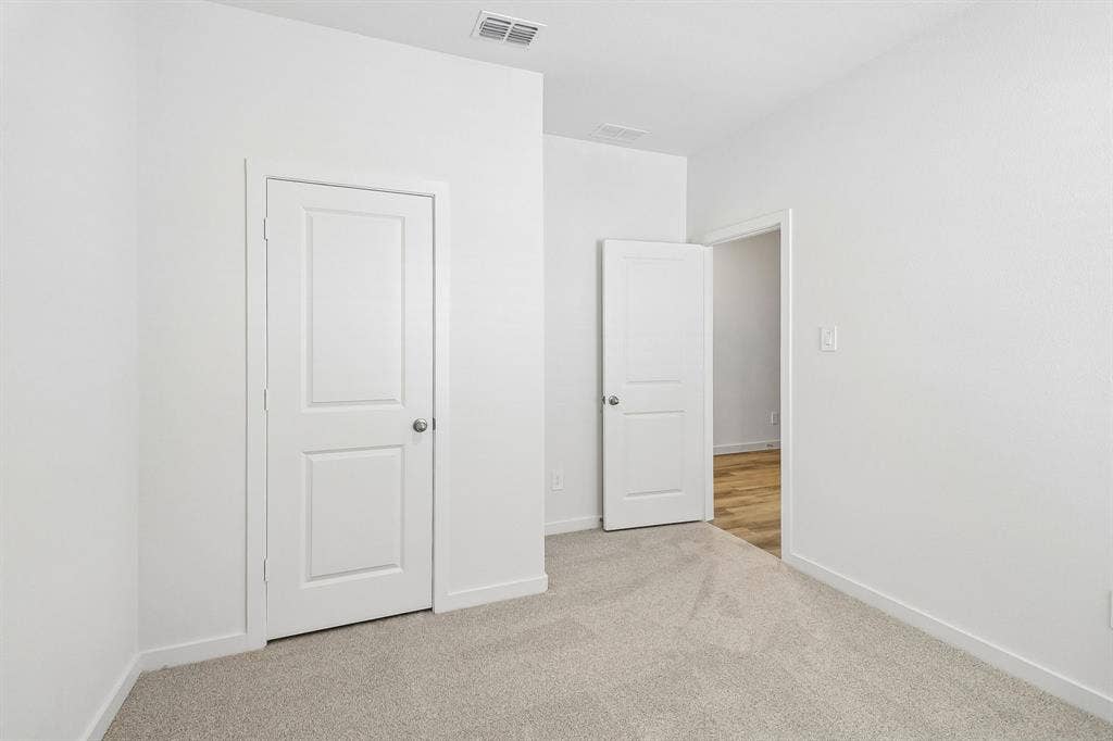 1757 Onion Creek Place, Crandall, TX 75114 Photo is not of the actual home, but is an inspirational photo of builder’s model home and may depict options, furnishings, and/or decorator features that are not included.