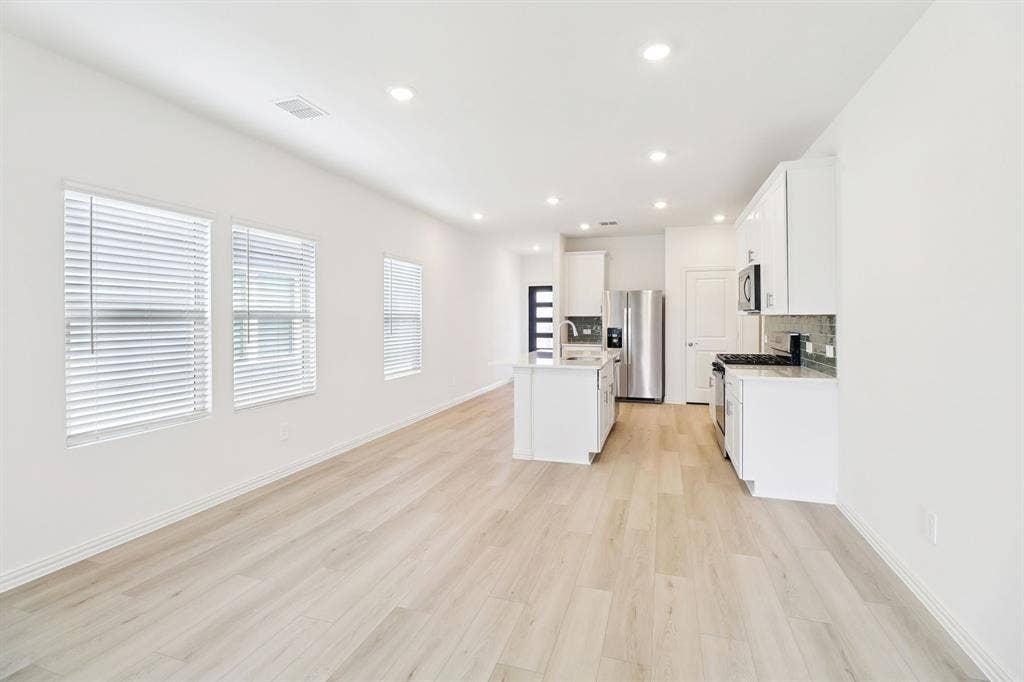 Photo is not of the actual home, but is an inspirational photo of builder’s model home and may depict options, furnishings, and/or decorator features that are not included.