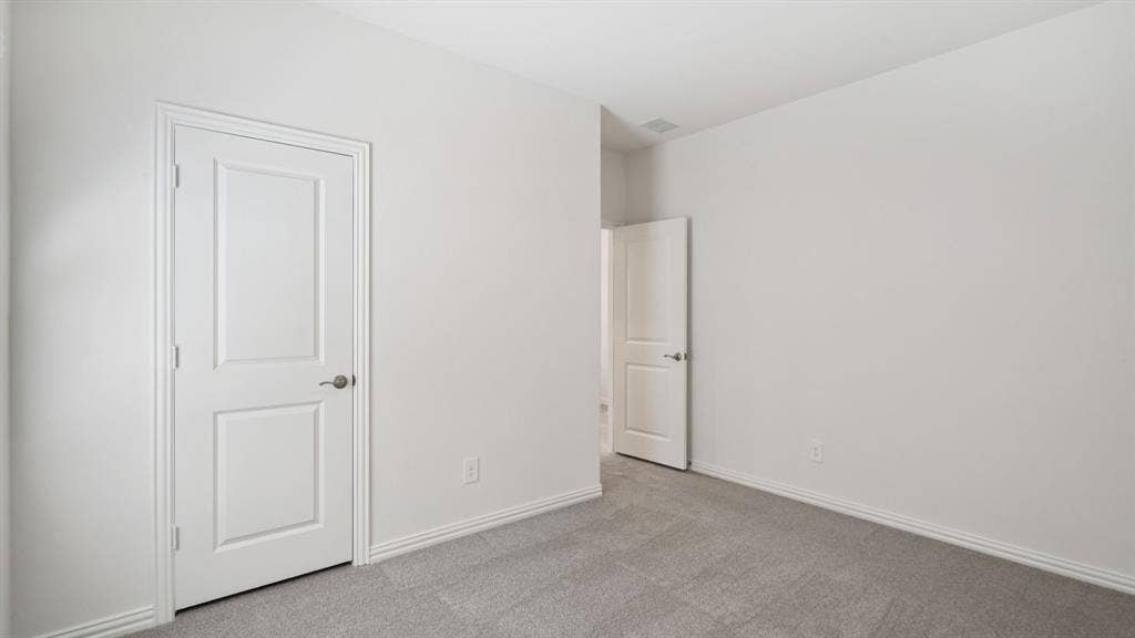1204 Morrell Drive, Princeton, TX 75071 Photo is not of the actual home, but is an inspirational photo of builder’s model home and may depict options, furnishings, and/or decorator features that are not included.