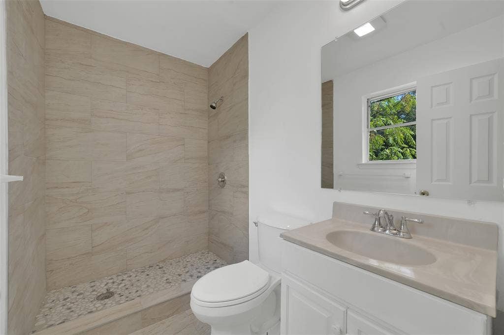 301 S Forest Crest Drive, Garland, TX 75042 301 S Forest Crest Drive, Garland, TX 75042