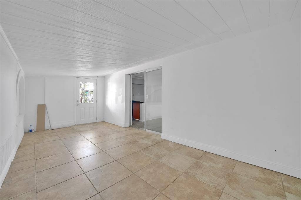 301 S Forest Crest Drive, Garland, TX 75042 301 S Forest Crest Drive, Garland, TX 75042