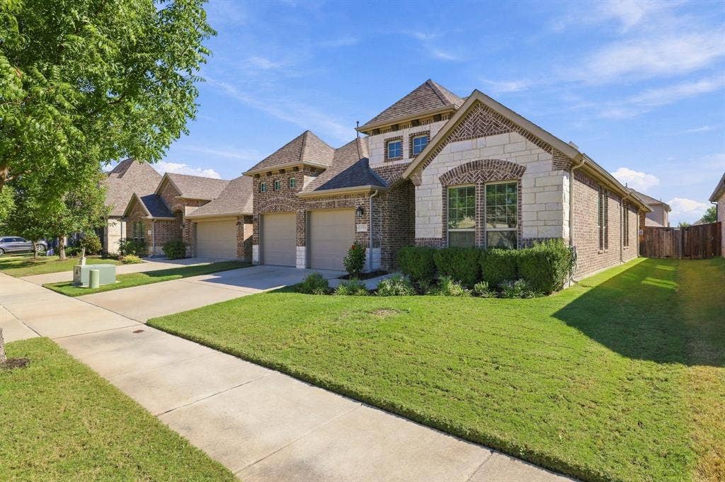 3516 Charleston Drive, Melissa, TX 75454