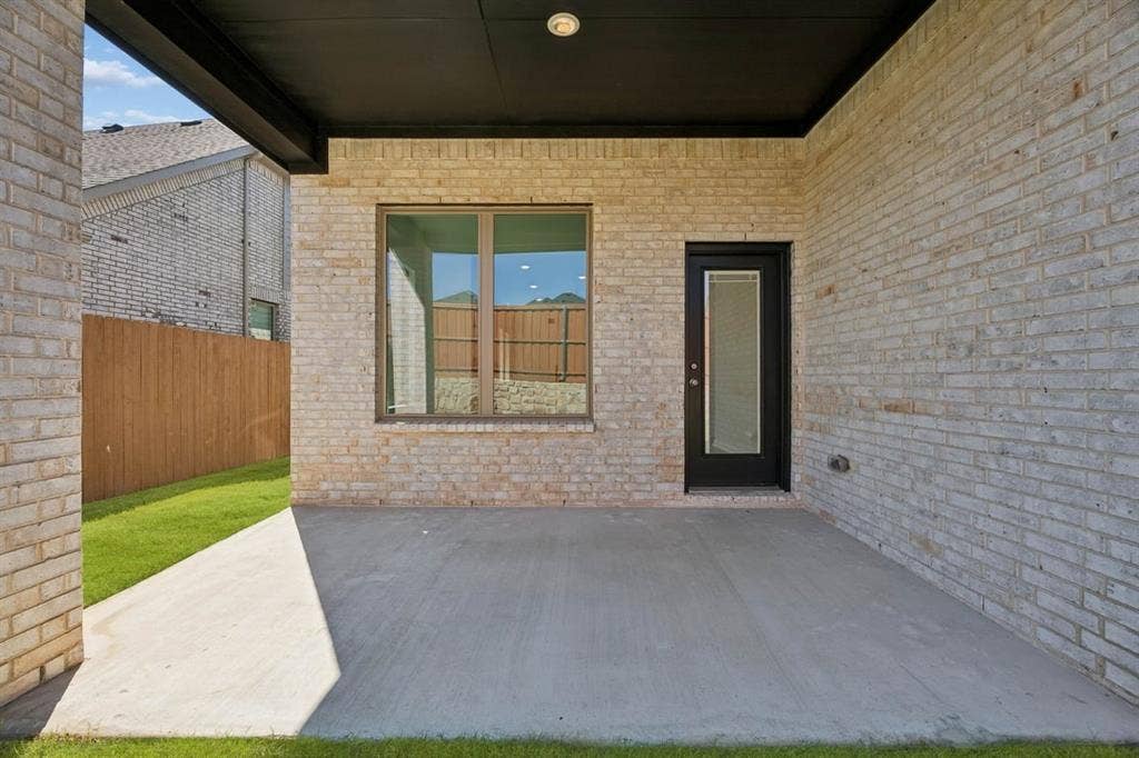 4009 Allred Drive, Heartland, TX 75114 Representative