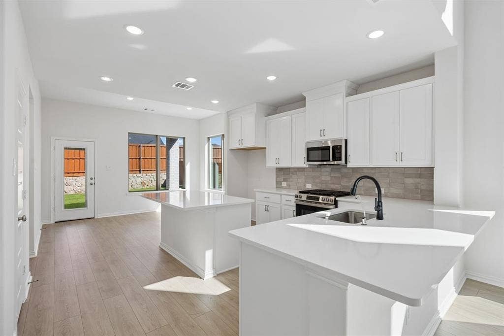 4009 Allred Drive, Heartland, TX 75114 Representative