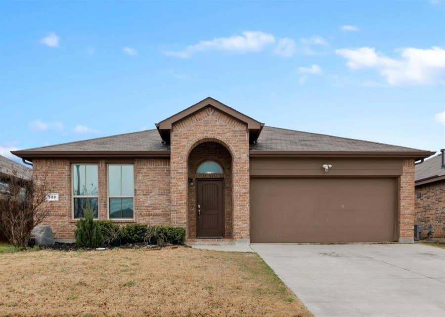 Property photo for 320 Grassland Drive, Denton, TX