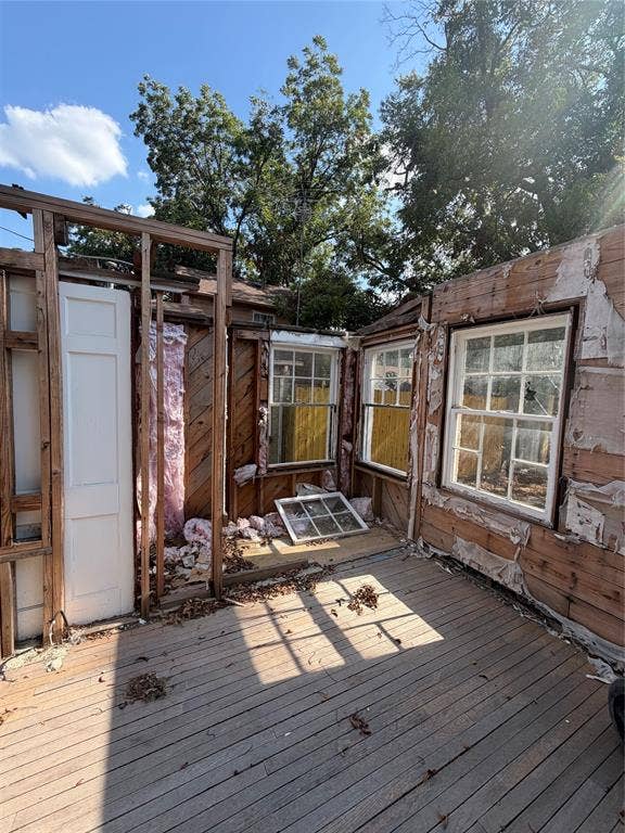 7131 Thurston Drive, Dallas, TX 75235 7131 Thurston Drive, Dallas, TX 75235