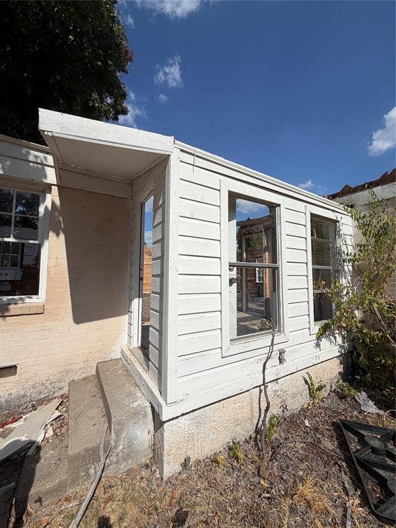 7131 Thurston Drive, Dallas, TX 75235 7131 Thurston Drive, Dallas, TX 75235