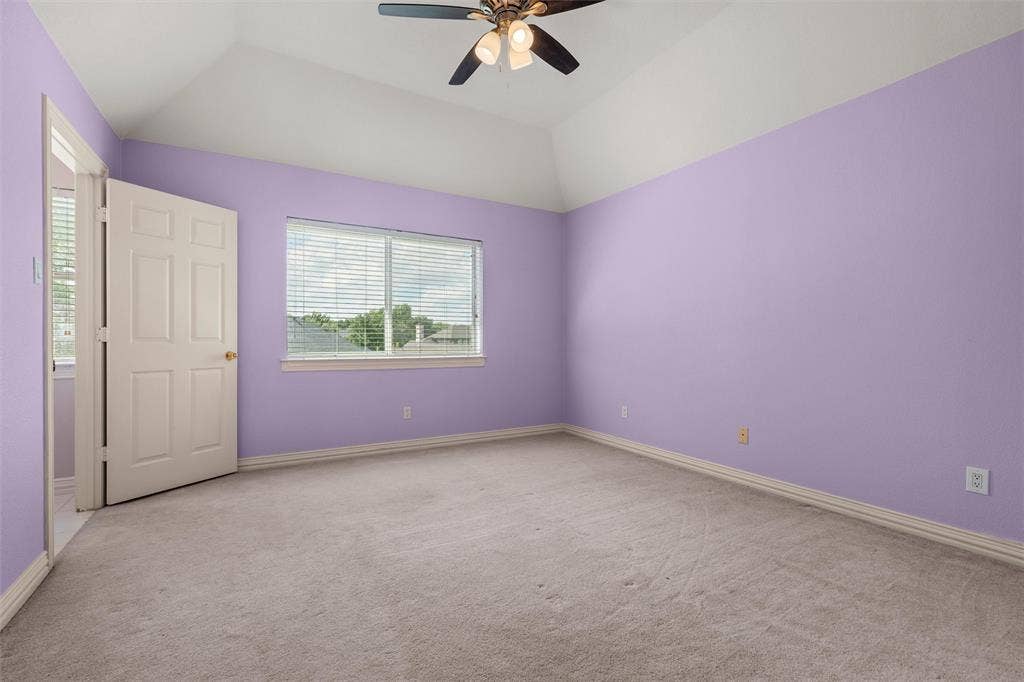 901 Walnut Falls Circle, Mansfield, TX 76063