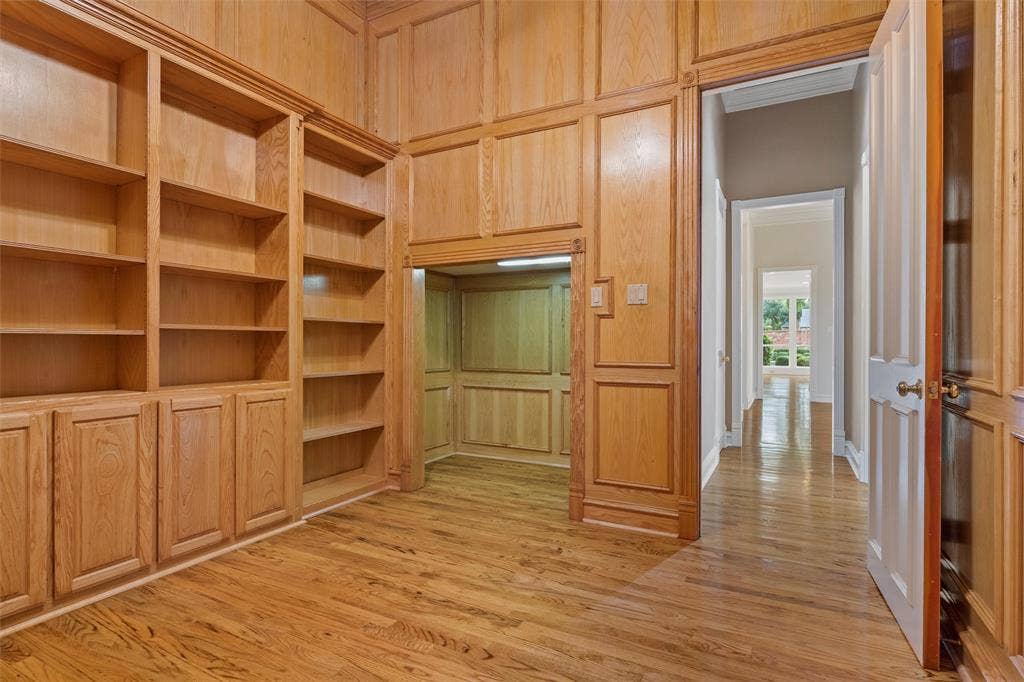 901 Walnut Falls Circle, Mansfield, TX 76063