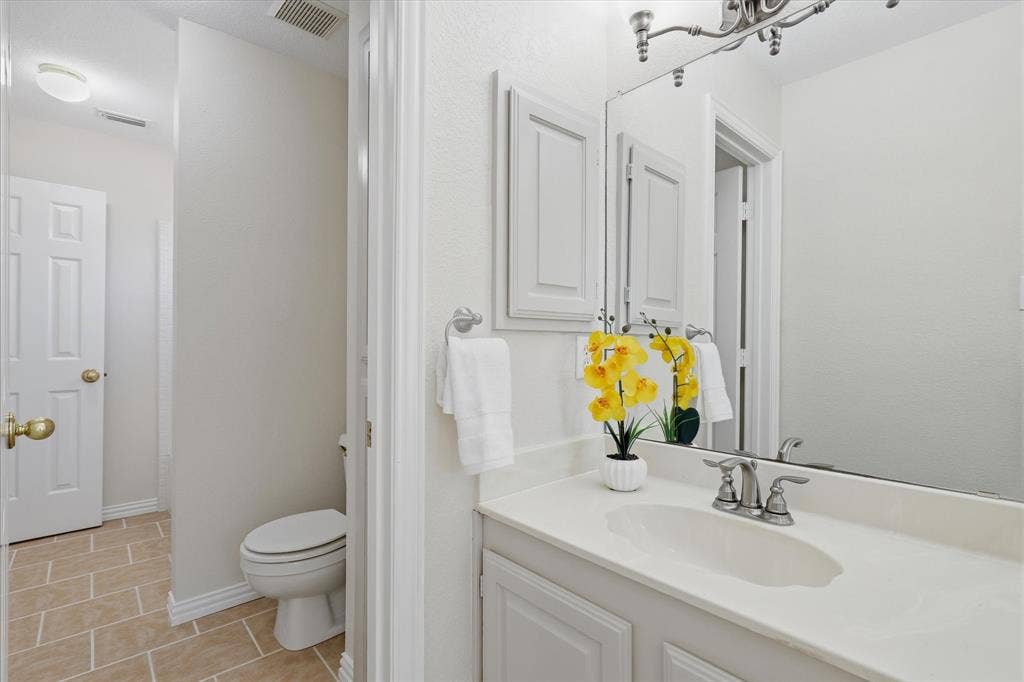 3618 Waynoka Drive, Carrollton, TX 75007 3618 Waynoka Drive, Carrollton, TX 75007