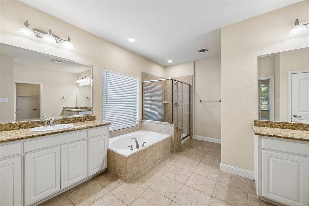 15994 Trail Glen Drive, Frisco, TX 75035 15994 Trail Glen Drive, Frisco, TX 75035