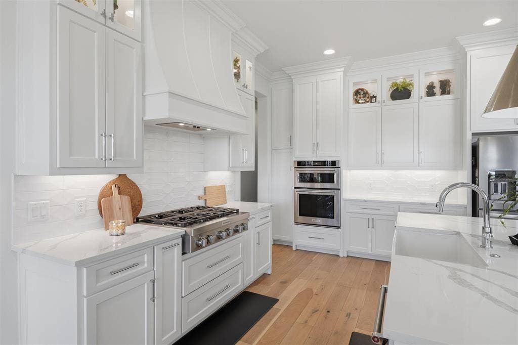 5613 Wedgefield Road, Granbury, TX 76049 5613 Wedgefield Road, Granbury, TX 76049