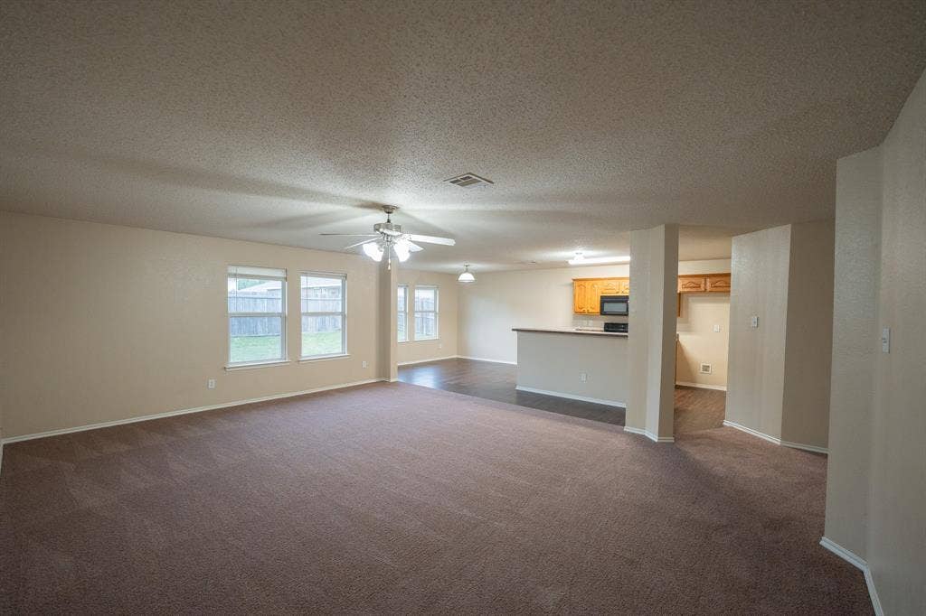 233 Willow Creek Lane, Terrell, TX 75160 233 Willow Creek Lane, Terrell, TX 75160