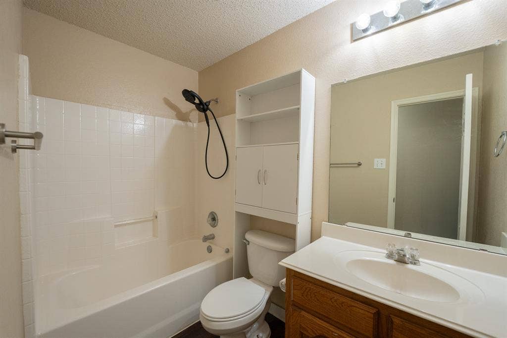 233 Willow Creek Lane, Terrell, TX 75160 233 Willow Creek Lane, Terrell, TX 75160