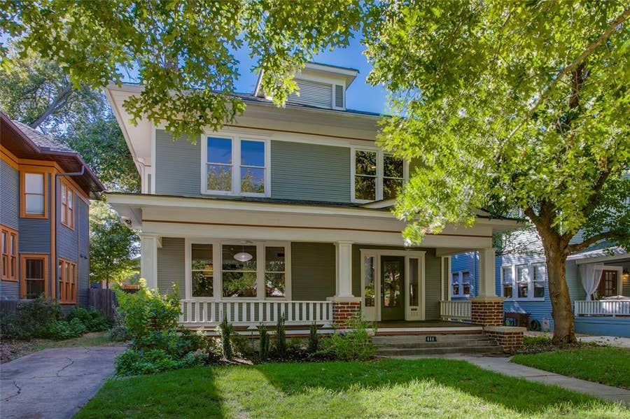 Property photo for 111 S Rosemont Avenue, Dallas, TX